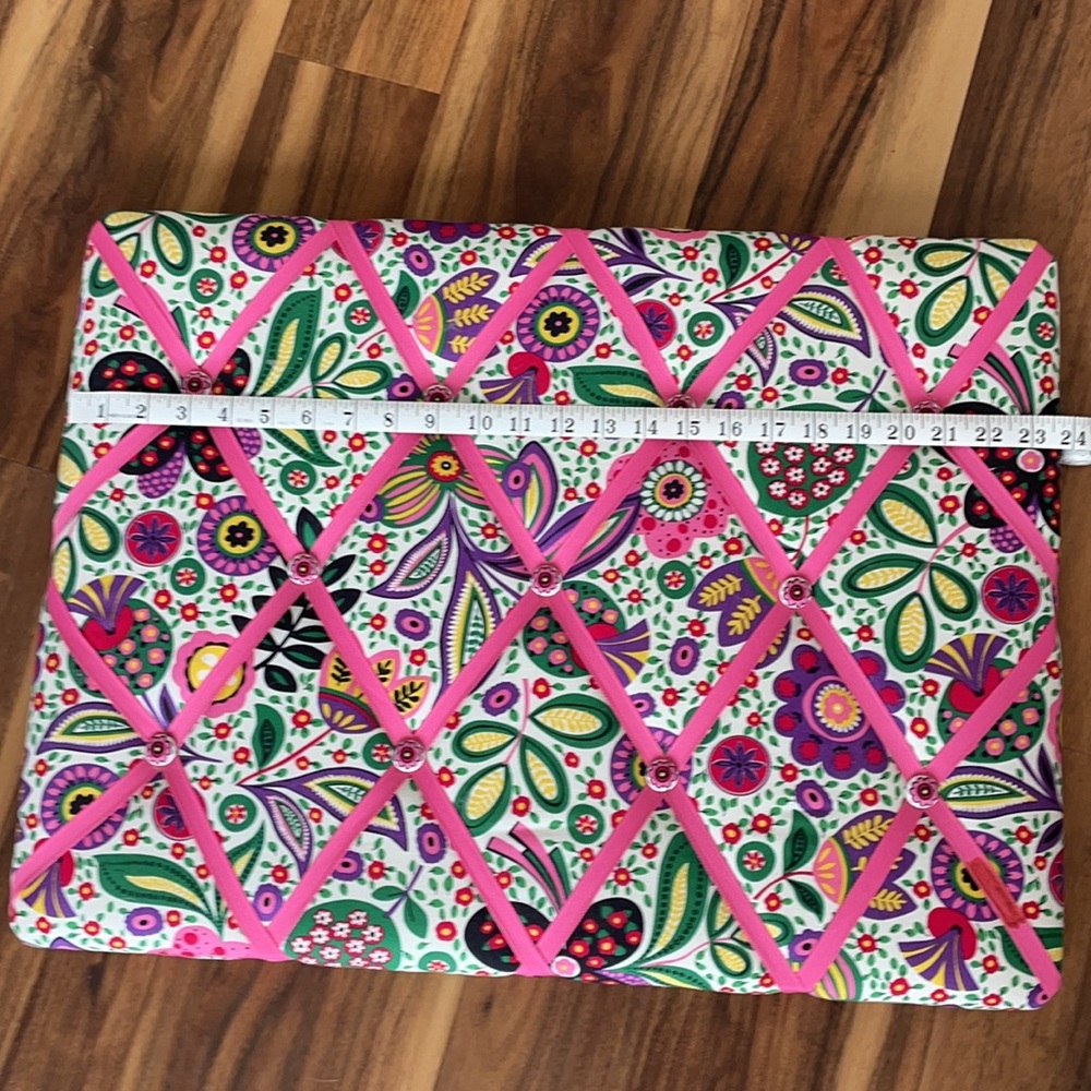 Vera Bradley Memory Photo board cushion padded - Picture 7 of 10